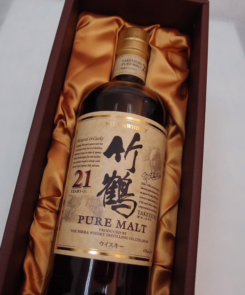 【楽天市場】ニッカ 竹鶴21年【ギフトボックス】ピュアモルトウイスキー43％700mlnikkamaltwhisky taketsuru：酒の