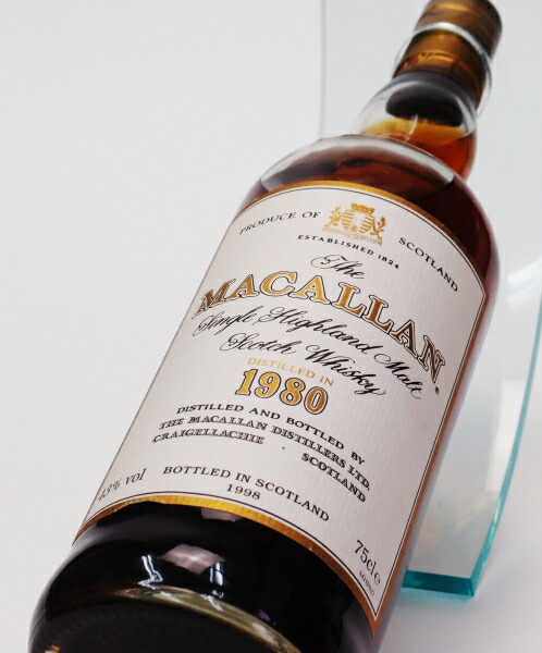 楽天市場】ザ・マッカラン１８年シェリーカスク【1985】43%750ｍｌオフィシャル 旧ボトルTHE MACALLAN  18yo【クレジット決済・銀行振り込み決済に対応】【代引き決済不可】 : 酒のスーパー足軽 楽天市場店