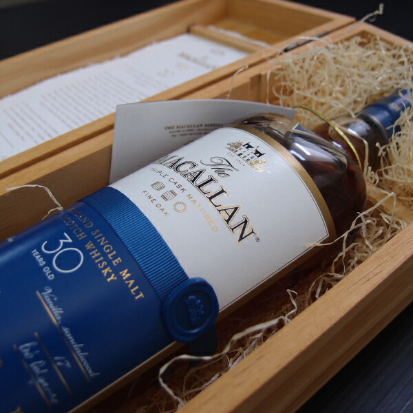 （送料無料）　マッカラン　30年　43度　700ml(正規輸入品)