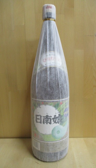 楽天市場】日南娘 ホワイトリカー35度 1800ml【2012年詰】【希少品