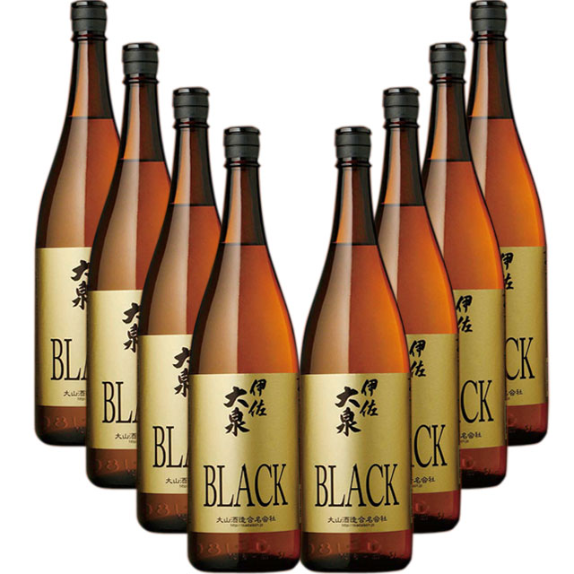 【予約品3月3日より出荷予定】伊佐大泉 BLACK 黒麹 25度 1800ml&times;8本 セット 芋焼酎 【新商品】【送料無料】※北海道・東北地区は、別途送料1000円が発生します。｜酒どんどん　店 13,103円