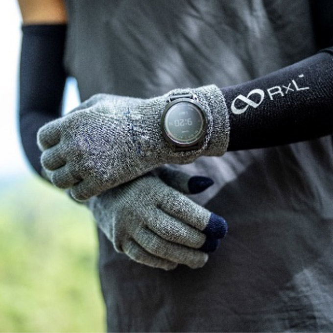 楽天市場】指先強化 ランニング用手袋 メリノグローブ ミッド MWA9506