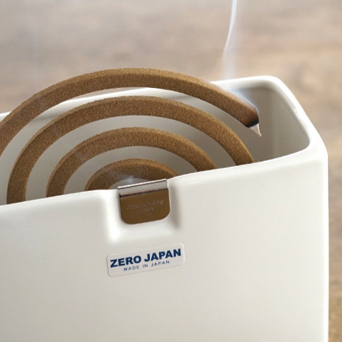 蚊取り線香ホルダー ZERO JAPAN（ゼロジャパン）インセンスホルダー スクエア【蚊取り線香入れ 蚊取り線香ケース陶器 美濃焼 日本製】