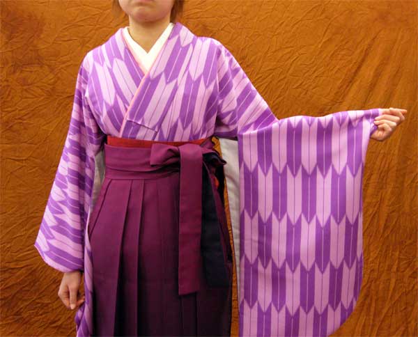 【レンタル】レンタル きもの　ムラサキ大柄 矢絣 ２尺袖 【１週間レンタル（６泊７日）】 《レンタル用着物》【往復送料無料】