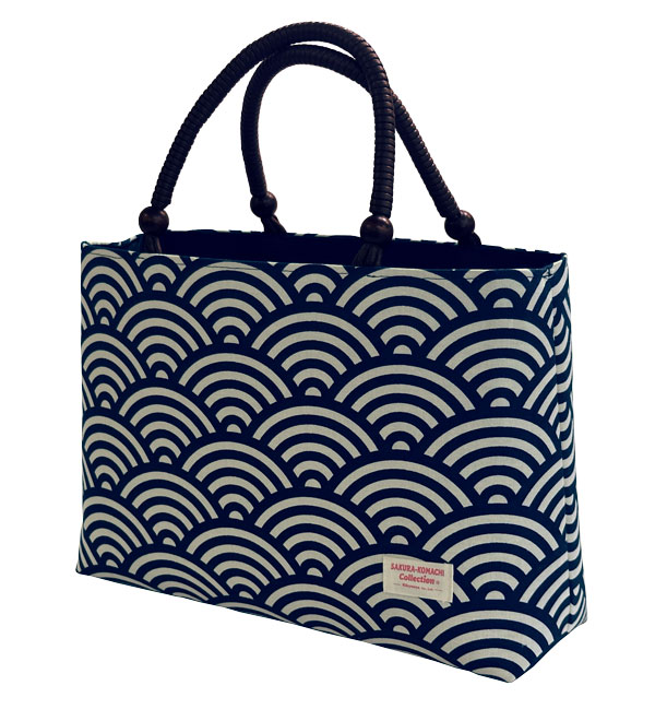 【さくら小町オリジナル商品】 青海波模様 柄 トートバッグ 洋装・和装に使える♪ 青海波　濃紺色【日本製】 男女兼用でご使用いただけます