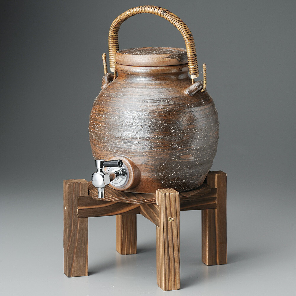 【未使用・新品】九谷焼銀彩 焼酎サーバー 木製土台付 高さ27.5㌢ 楽天市場】信楽焼 3600cc 古信楽 大型焼酎サーバー（焼き杉木台