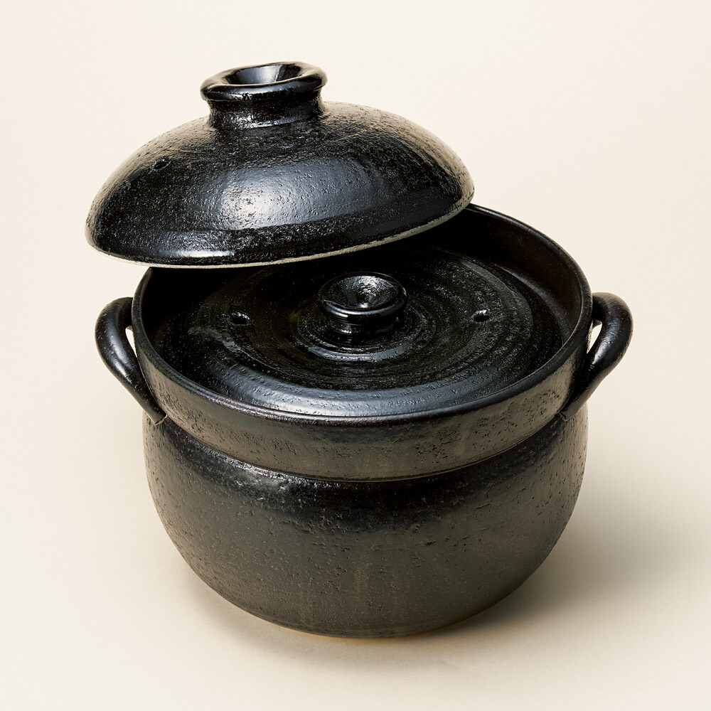 直火用 利行黒 ４合 炊飯鍋 (中蓋付） \u003cBR\u003e25ｘ21ｘ18.5糎  \u003cBR\u003e内蓋ありでおいしく炊ける \u003cBR\u003e日本製 生々世々焼 ごはん鍋\u003cBR\u003e キッチン用品・食器・調理器具-鍋・フライパン