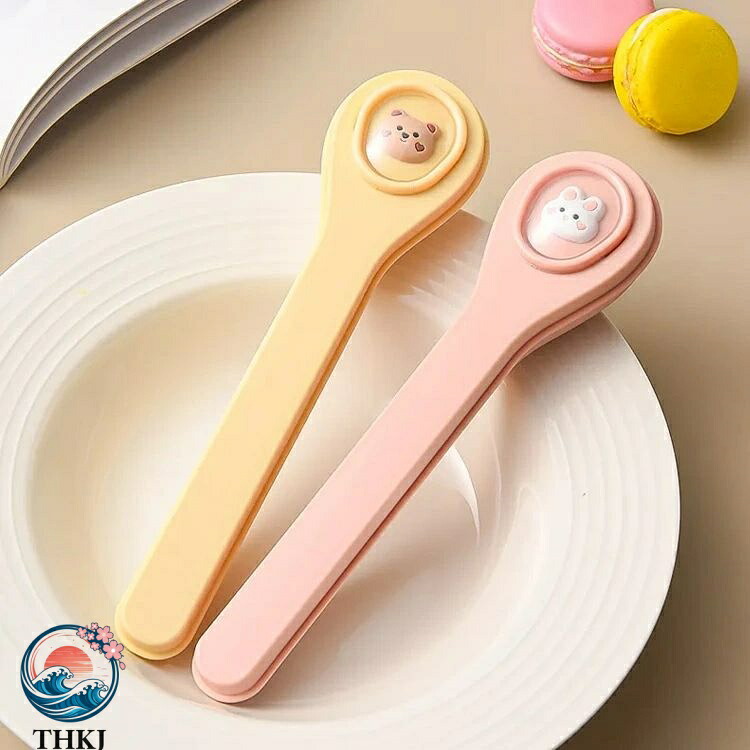 【全品5%ポイント】高級感 ステンレス フォーク 持ち運び 食器セット 4 点セット カトラリーセット 可愛い収納ケース付き キャンプ スプーン 箸 お弁当通勤通学ランチ旅行シンプルギフトプレゼント|SAKURA Factory