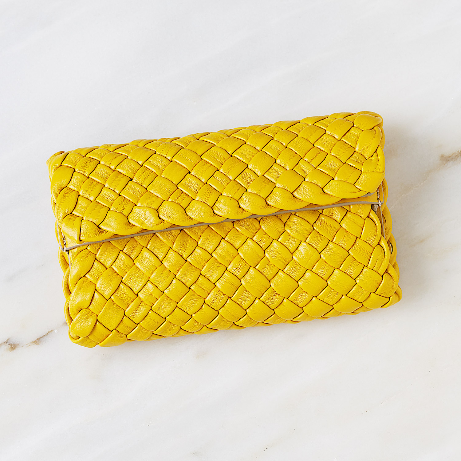 GinzaBeaute FALORNI ギンザボーテ ファロルニ スマートフォンケース iPhoneケース 手帳型 ウォレットケース 3Way ショルダーバッグ サコッシュ イエロー オレンジ レザー ラムレザー 羊革 メンズ レディース 男女兼用 ギフト プレゼント イタリア製|グローバルスタンス