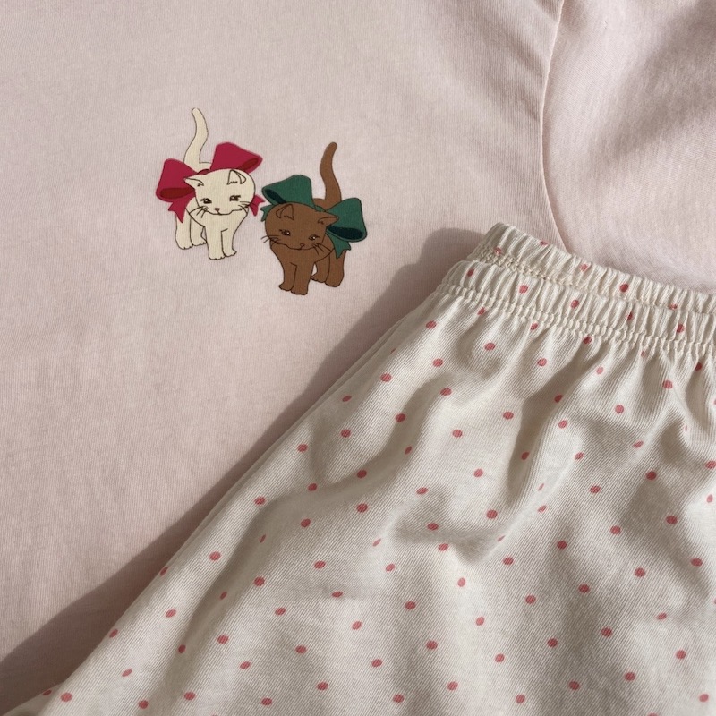 Konges Sloejd コンゲススロイド セットアップ 女の子 オーガニックコットン 出産ギフト 出産プレゼント 猫ちゃん Tシャツ 短パン オーガニックコットン