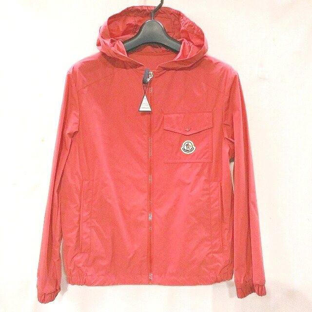 【新品】パリ本店購入!【今だけ値下げ】おしゃれ【モンクレール】【MONCLER】 フーデット パーカー【赤】モンクレール ワッペン【新品】早い者勝ち!! 当店スタッフがイタリアより買い付け丁寧に日本へ!!|サロン ド ペーパームーン