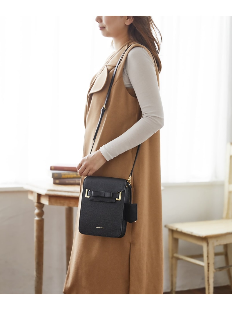 【SALE／70%OFF】エムシュシュII ショルダーバッグ 縦長サイズ Samantha Thavasa サマンサタバサ バッグ ショルダーバッグ ブラック ホワイト ピンク グレー【RBA_E】【送料無料】[ Fashion]