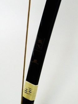 鵠心 こくしん アーチカーボン 籐 Kokushin kyudo 弓道用品 弓具 bow