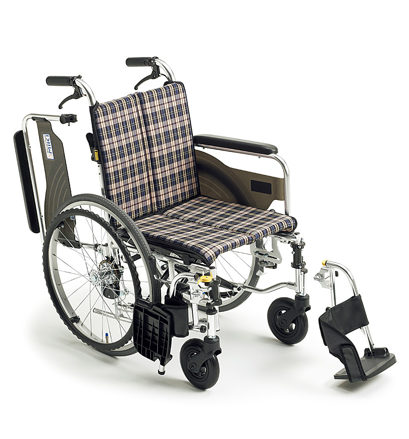 予約受付中】 ミキ 車椅子 コンパクト 低床タイプ スキット4Lo SKT-4Lo
