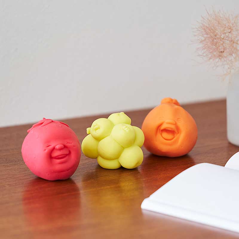 楽天市場 ポイント最大１５倍 D プラスディー アッシュコンセプト Caomaru Grapes カオマル ストレス解消 プレゼント グッズ 握る 三丁目商店