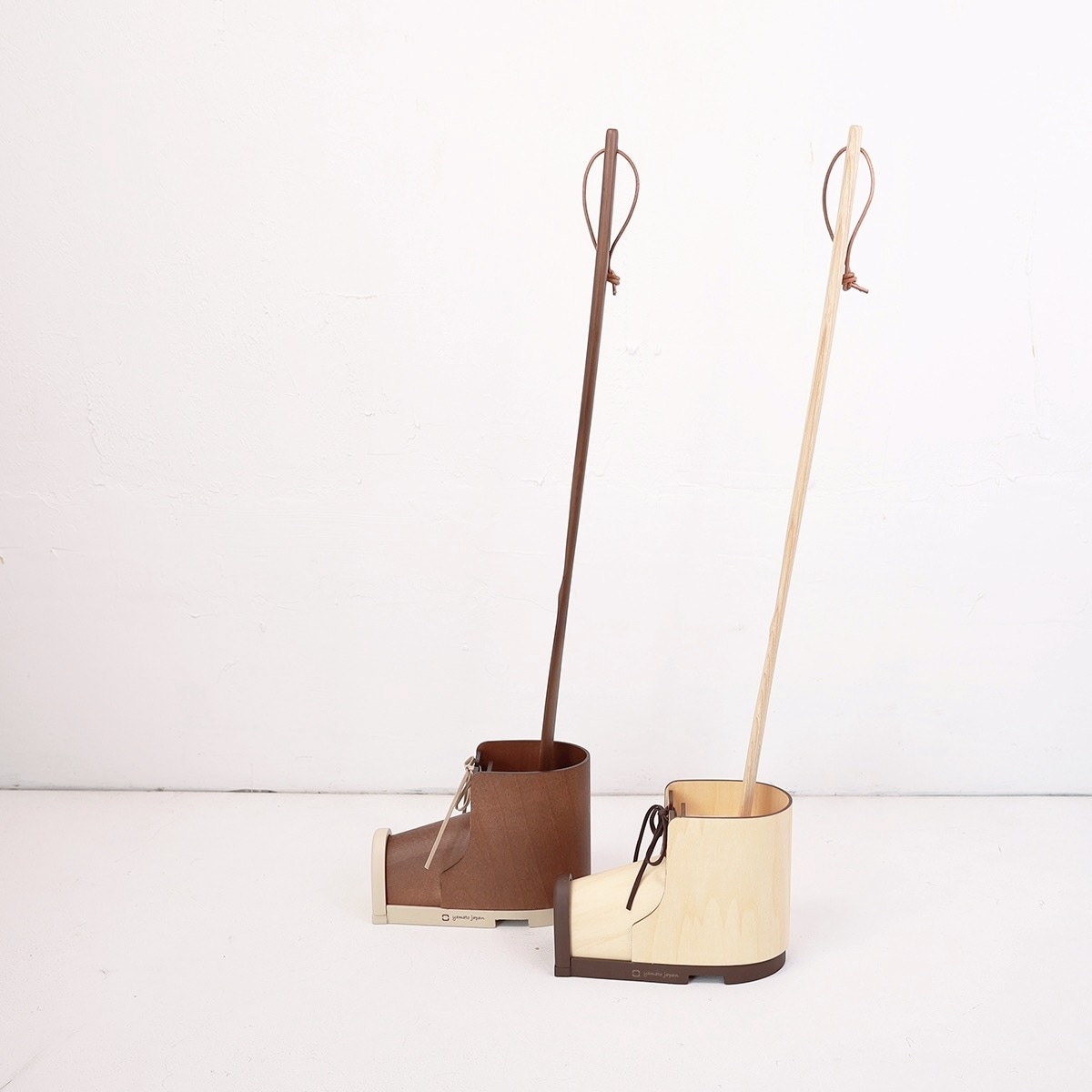 ★!PT１０倍立てなおす!★【ヤマト芸術/yamato japan】Sshoe×２horn シューバイツーホーン 靴ベラと靴ベラ入れ《くつべら/自然的/窈窕たる/今めかしい/木製/営造/差し上げ物/御祭り/引き越す/》