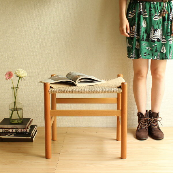 【選べる2色☆】【デザイナー:ハンス・J・ウェグナー】 商品名:Paper code Stool(ペーパーコードスツール)プレミアム【高品質】【リプロダクト】【ジェネリック】【木製】【Yチェア】【オットマン】【ND53】【北欧家具】|sandy style