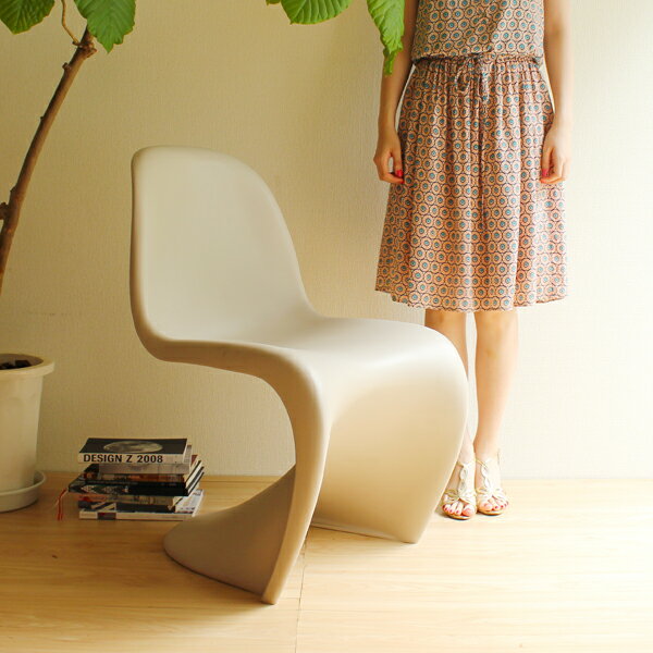 【デザイナー：ヴェルナー・パントン】商品名：PANTONE CHAIR（パントンチェア）プレミアム【復刻版：リプロダクト・ジェネリック】【ダイニングチェア】【樹脂】【PCチェア】【艶なし】【マット】【艶無し】【通販】｜sandy style 11,165円