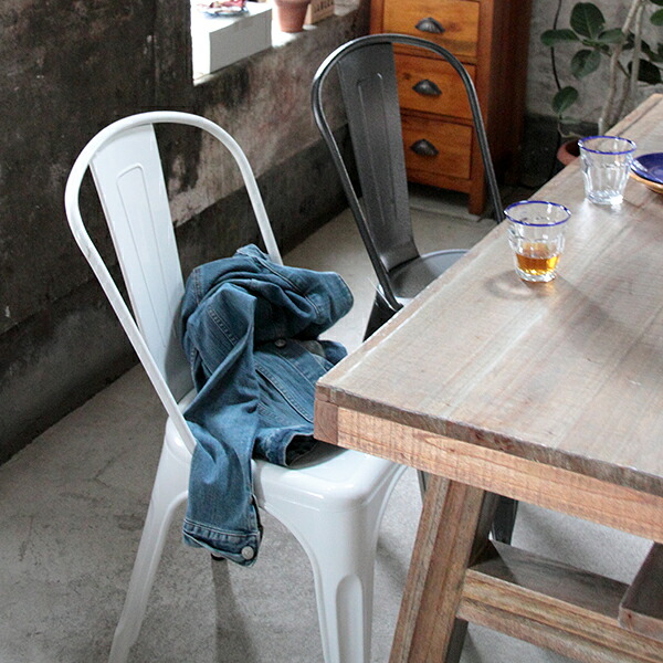 商品名:Marine chair(マリン・チェア)【テラス】【屋外】【ガーデン】【庭】【ダイニングチェア】【ガレージ】【133】【スチール】【ワイルド】【PC】【スタッキング】【レストラン】【テラス】【カウンター】【カフェ】【通販】|sandy style
