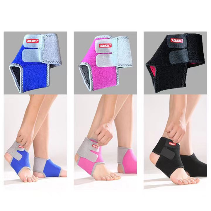 足首サポーター ジュニア 固定 保護 サポーター ジュニアサポーター 子供 動きやすい 足首 足 子供用 捻挫 伸縮 全3色 ブルー ピンク S M フィット スポーツ バレー サッカー バスケ ランニング ダンス バドミントン カラー 登山 送料無料