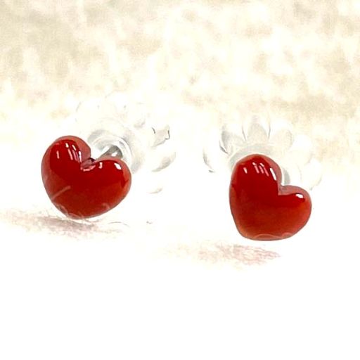 土佐沖血赤珊瑚 ピアス ハート 約4mm チタン さんご サンゴ コーラル sango coral 本珊瑚 無染色 宝石珊瑚 金属アレルギー対応 赤 結婚 高知県産 お守り アクセサリー ジュエリー ギフト プレゼント シンプル 一粒ジュエリー