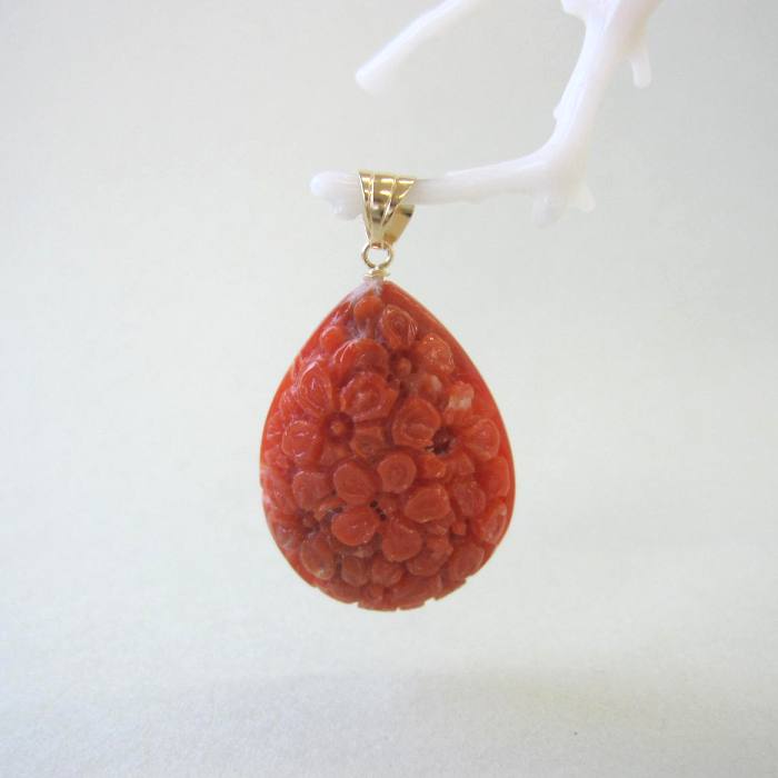 楽天市場】桃珊瑚 サクラの彫り ドロップペンダントトップ K18 『宝石