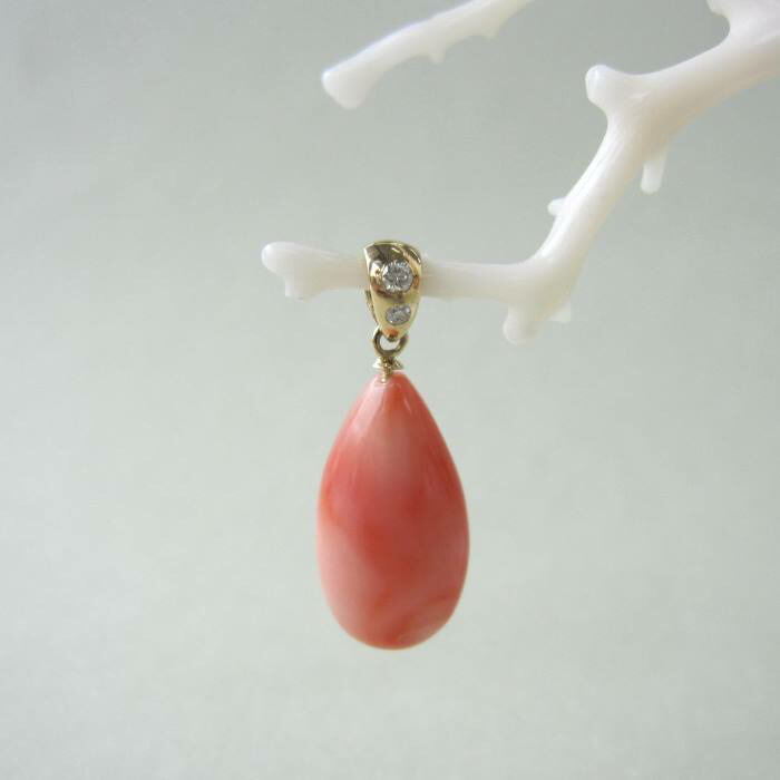 楽天市場】ピンクサンゴ ドロップペンダントトップ K18 『宝石珊瑚