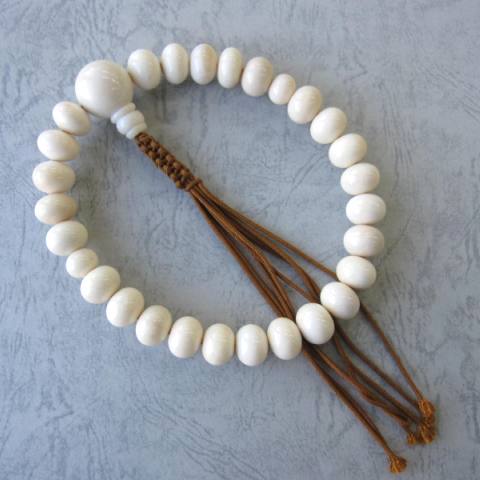 【楽天市場】シナ海珊瑚 数珠 (念珠） 高級みかん玉 （14.5ミリ） 片手数珠 葬儀 法要 『宝石サンゴ』 珊瑚婚 還暦 誕生日 御祝 厄除