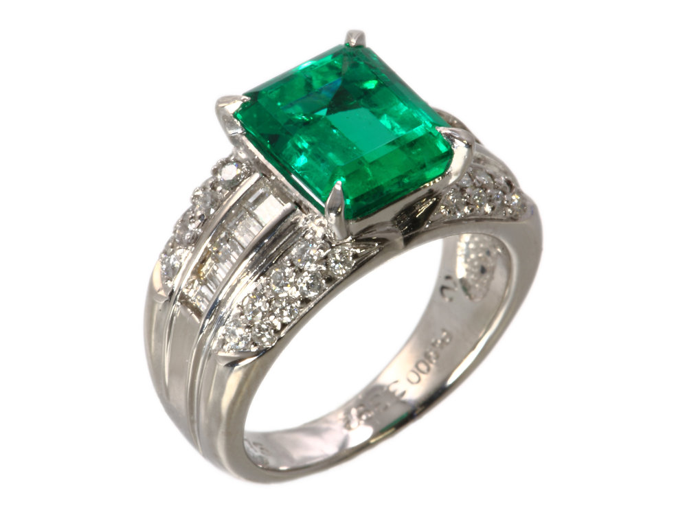 プラチナpt900リング　エメラルド0.72ct　ダイヤ　14号 6.29 g 楽天市場】コロンビア産エメラルド ビビッドグリーン 7.72ct