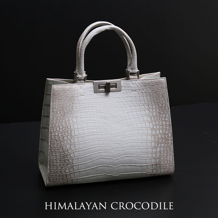 【5%OFFクーポン】ヒマラヤ ポロサス トートバッグ レディース マット 加工 センター取り 2WAY 斜め掛け スモール クロコダイル 30cm幅 ミディアム トート 鰐革 保証書付き 本革 ショルダーバッグ トート型 B5 対応 プレゼント 母の日 ギフト 4FA(06001897r)|マスタークロコダイル 財布 バッグ