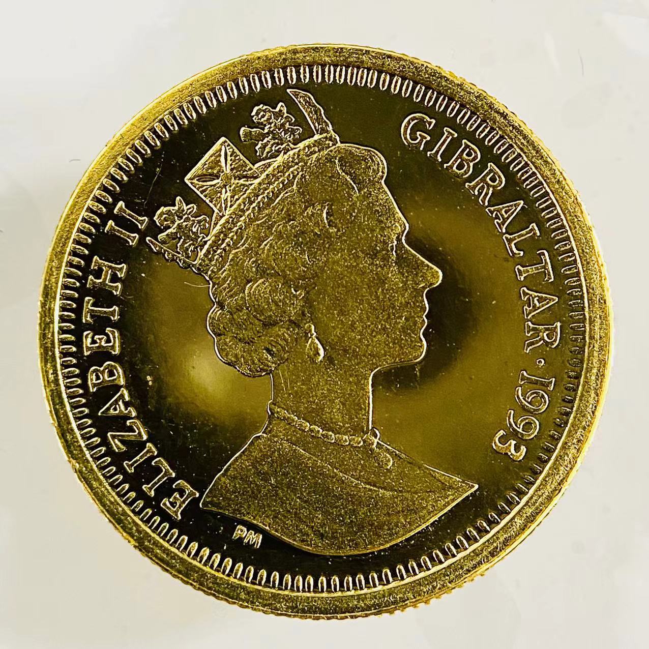 1980年 ジブラルタル クイーンマザー 80周年記念コイン 銀貨 - 旧貨幣 