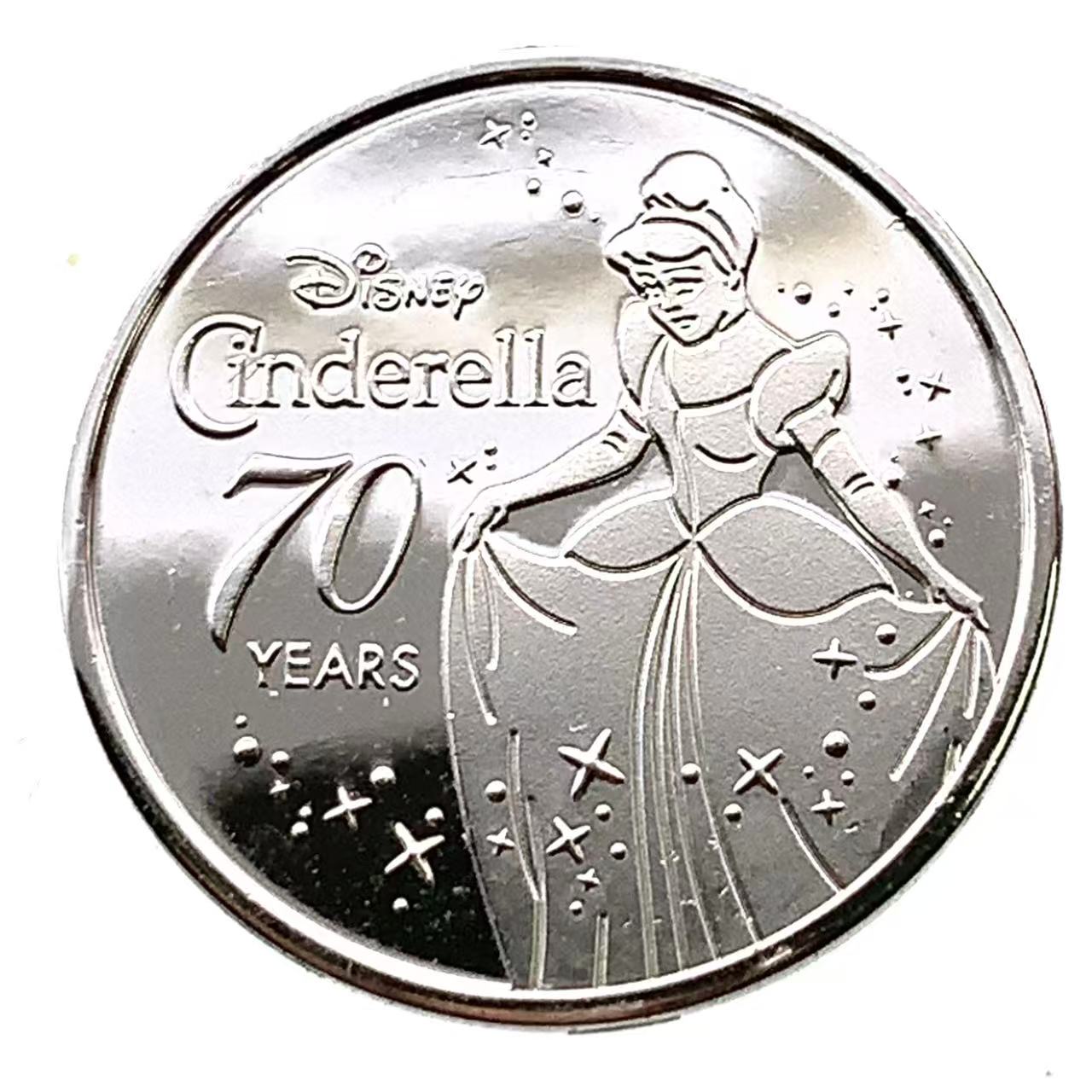 ディズニー シンデレラ プラチナ貨 3.1g PT999 コイン コレクション｜39宝飾販売店