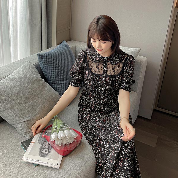 大きいサイズ ワンピース ブロンズプリント パールボタン 小花柄 ラウンドカラー レースコラージュ ハイウエスト切り替え