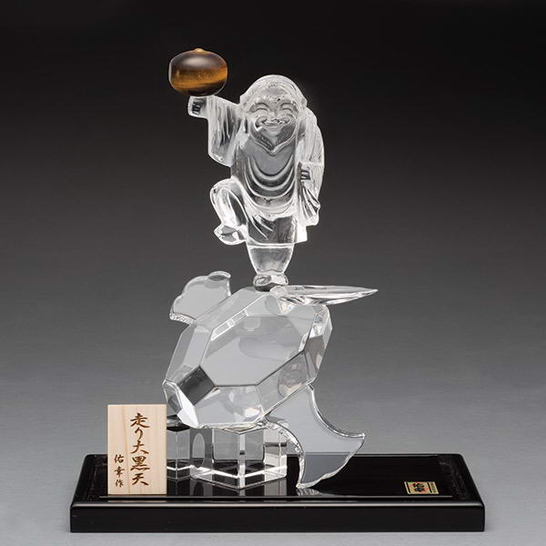 #伝統工芸品　水晶彫刻『松竹梅』オブジェ（ガラスケース付き） 楽天市場】甲州水晶貴石細工 水晶五重塔 - 田中佑幸作、証明書