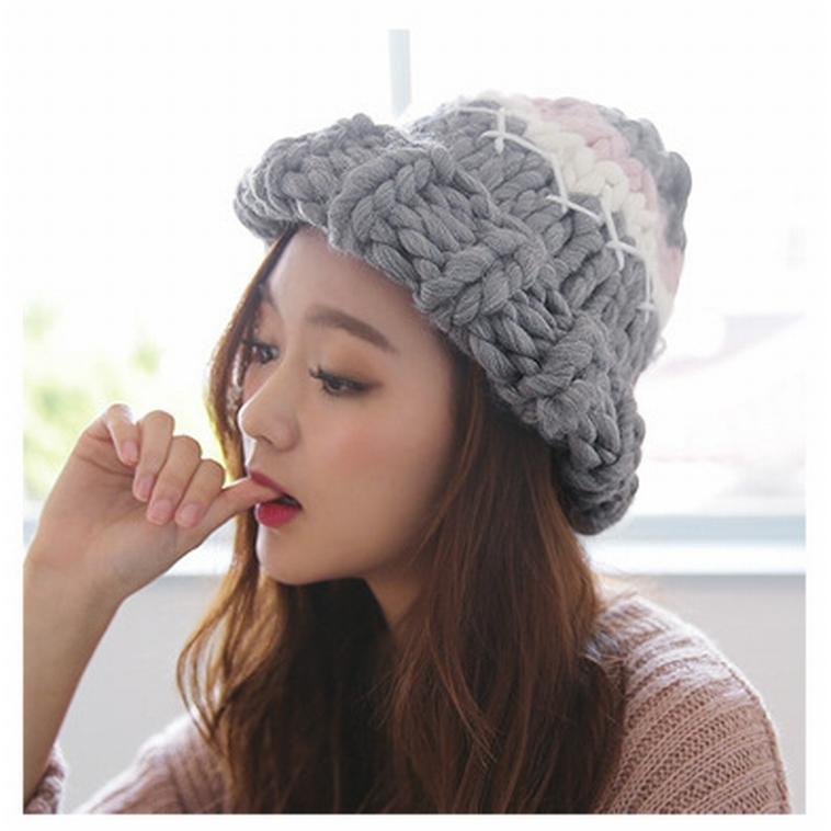 HER UP TO クリーム色 ニット帽 HER UP TO クリーム色 ニット帽 HER UP TO クリーム色 ニット帽