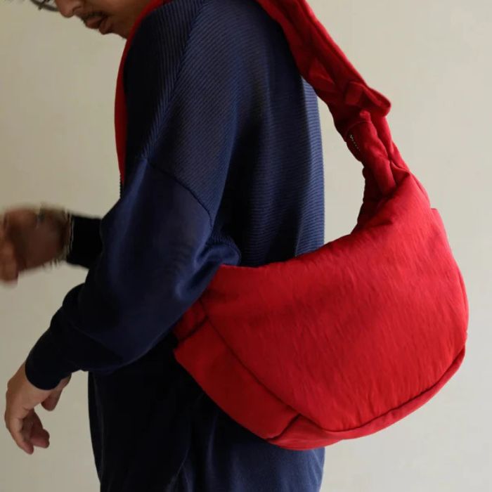 【残RED 1点】 ITTI ANNIE PUFFER TOWN MOON BAG/CERATO BRIGHT イッチ アニー パファー タウン ムーン バッグ／セラート ブライト｜SANTE&rsquo; et NOEL 21,164円