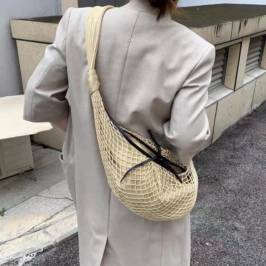 斜め掛けバッグ ショルダーバッグ かごバッグ 網バッグ メッシュバッグ ネットバッグ クロワッサンバッグ 編み込みバッグ レディース 大人 女性用 通勤 通学 旅行 お出かけ おしゃれ カジュアル 春夏 新作 送料無料｜sanvino 10,567円