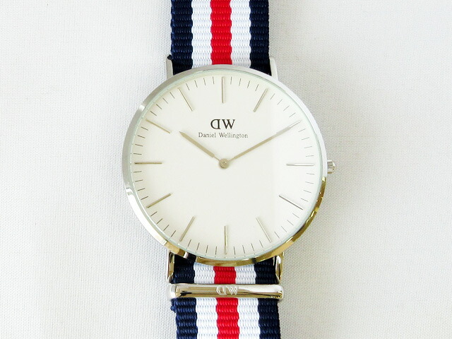 即納特典付き Daniel Wellington ダニエルウェリントン 腕時計 メンズ レディース Classiccanterbury ホワイト文字盤 Dw 新しいコレクション Saturninotorre Es
