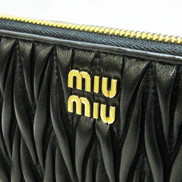 ミュウミュウ (MIUMIU) 財布 ブラック NERO ラウンドファスナー長財布