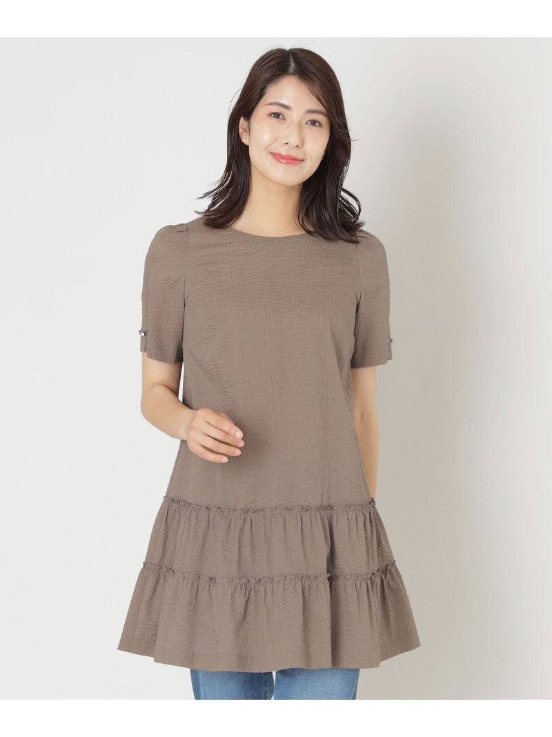 【SALE／38%OFF】ウェーブローン ティアードチュニック TO BE CHIC トゥー ビー シック トップス シャツ・ブラウス ブルー ベージュ ブラック【RBA_E】【送料無料】[ Fashion]