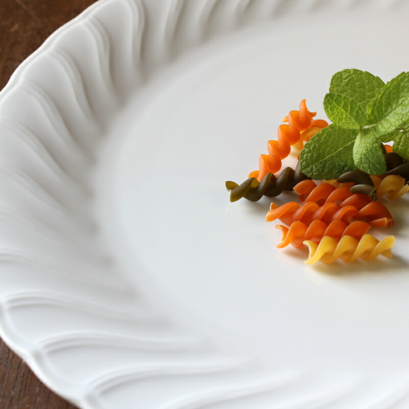 【アウトレット】白い食器 27cm ネジリムプレート [Φ27×H2.6cm] / 白磁 パスタ皿 ランチプレート ねじり 白い食器 おしゃれ リム メインディッシュ画像