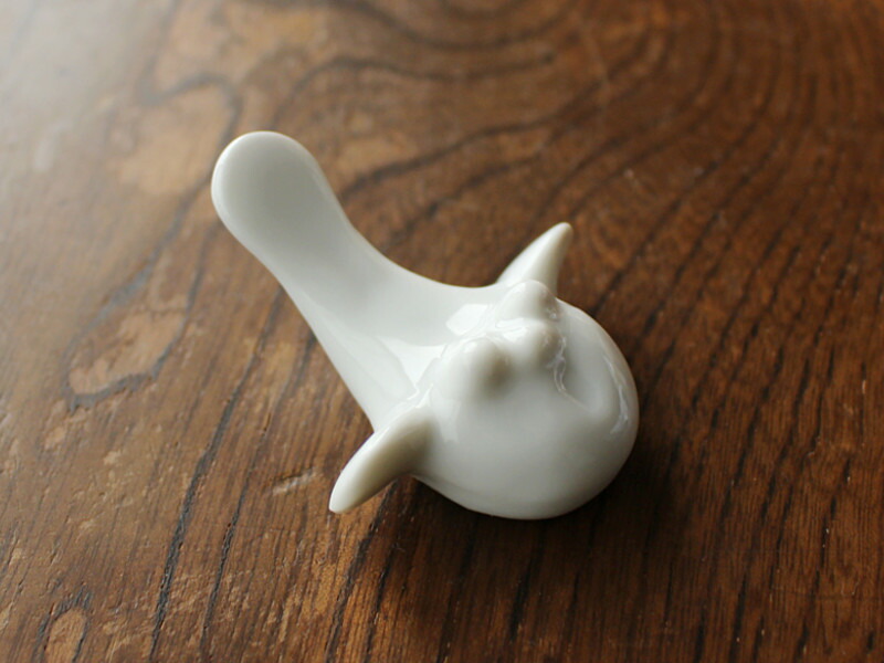 楽天市場】【アウトレット】まくら型4つ足 箸置き（色おまかせ