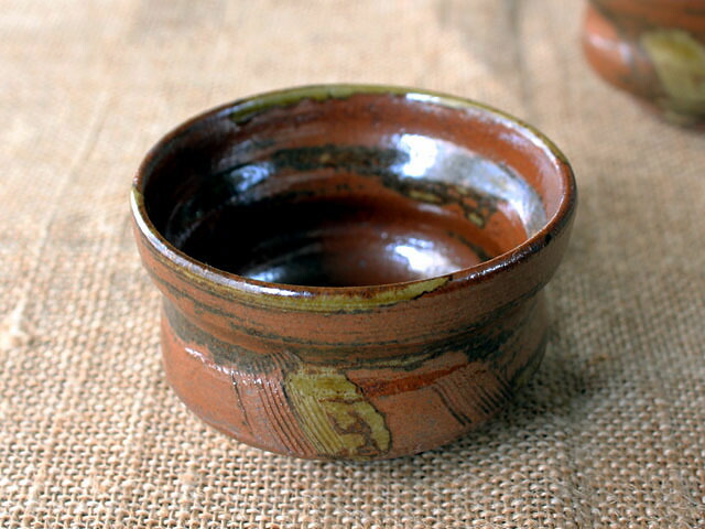 【再値下げ】ぐい呑み　沓形杯　美濃焼？　織部焼？ 000000014898-01-m.jpg?t=