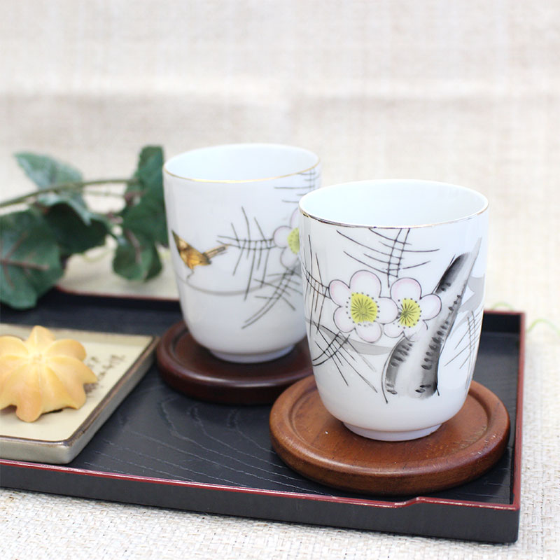 古伊万里 みじん唐草 湯のみ 5客揃い アンティーク 美品 楽天市場】【アウトレット】古伊万里 湯呑 [Φ6.9×H8.5cm] / 高級