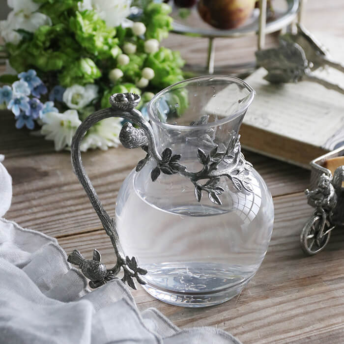 ガラスピッチャー Pewter Bird & Nest // 水差し 花瓶 花器 ガラス 透明 小さめ 花束 ブーケ ガーデン クラシカル クラシック ヨーロピアン フレンチシック アンティーク 風 玄関 リビング インテリア ピューター おしゃれ ギフト サラグレース
