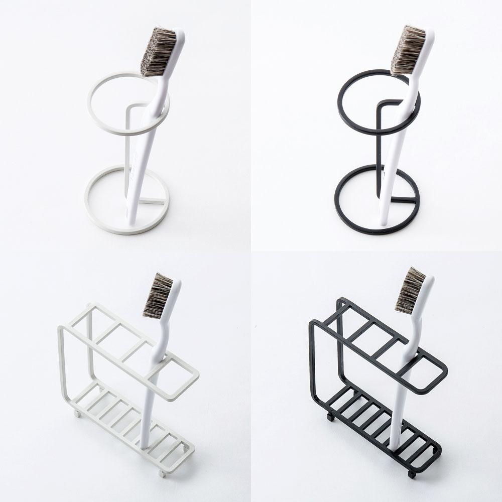 sarasadesignstore [the b2c bus wire toothbrush stands] put up a