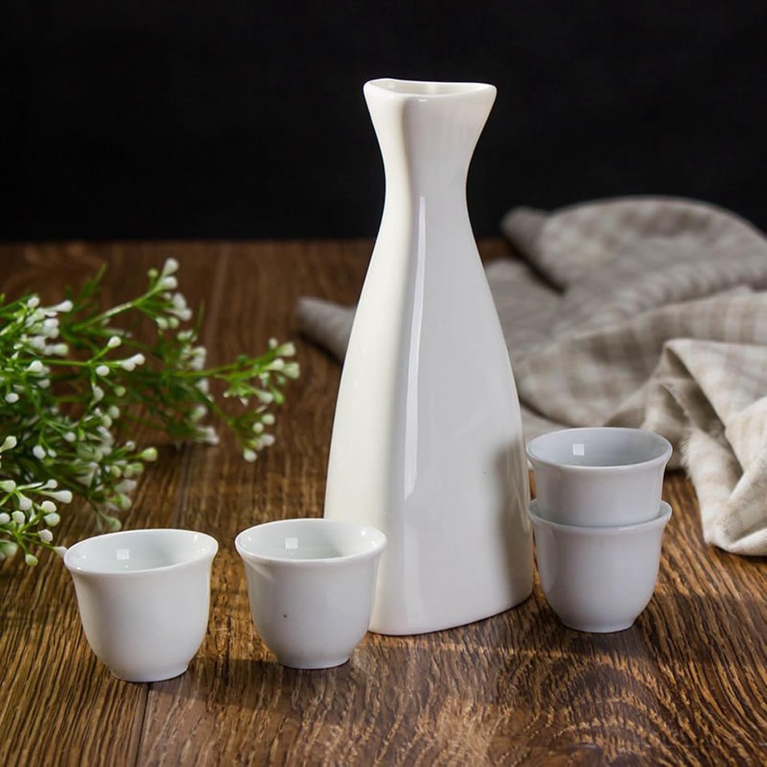 徳利 おちょこ お猪口 とっくり セット 酒器 和酒徳利セット 伝統的な陶器酒カップ ボトル 酒盃 温酒用 酒器揃 電子レンジOK 陶器 日式 シンプル カップ 父親 引っ越し祝 家庭用 結婚祝い｜サステナライフ