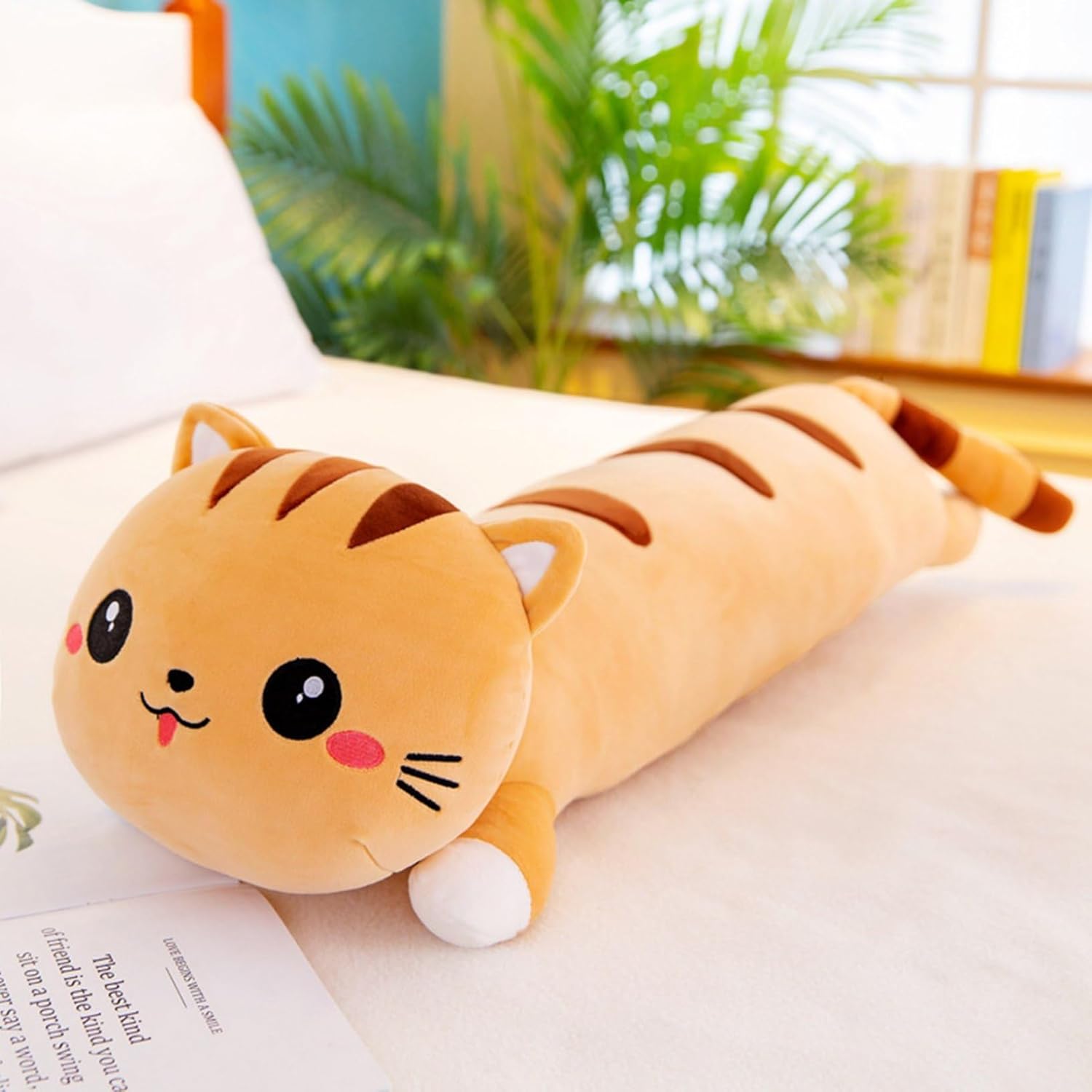 ねこぬいぐるみ 猫 抱き枕 猫仕立てもの風呂敷き包み 手あそび 特大 洗える ロング座布団 ピロー 首枕 伏せる姿 体長々しい 添い寝座布団 70糎 サプライズ 頭も支える 安眠 癒し系 可愛らしい キッズ 女