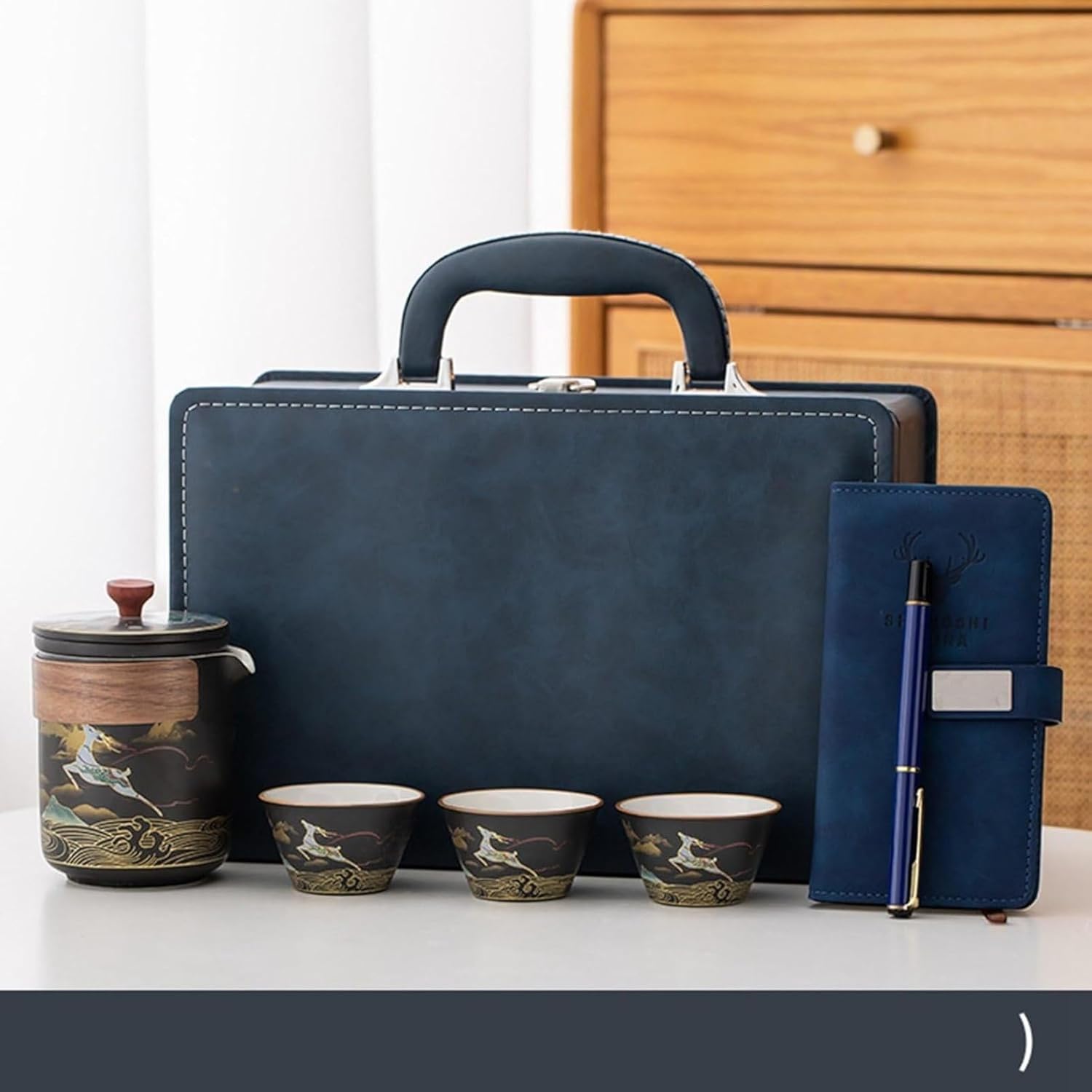 茶器 ティーセット 絵柄 和風 茶具セット 陶瓷 茶葉入れ 携帯式 旅行 キャリングケース付き 急須 湯呑みセット 持ち運び便利 ポータブル ギフト包装 贈物 業務用 新生活 日本茶 海外旅行 出張用