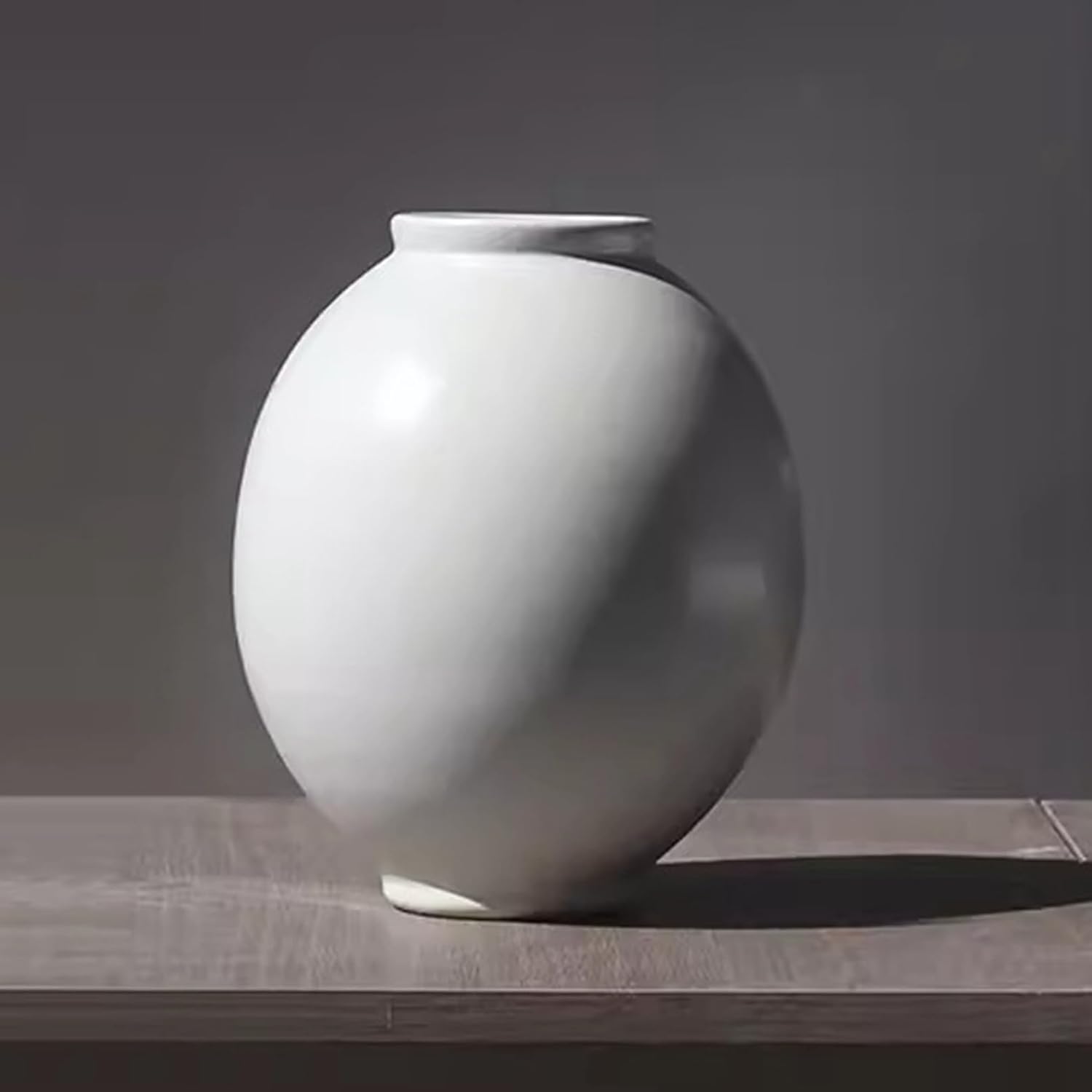 花瓶 白磁器 楕円型 無地 ホワイト 簡約 花器 広口 和風 シンプル 陶器 セラミックス花器 フラワーアレンジメント用花器 生花用花器 インテリア小物 装飾家の装飾 和室装飾 日式